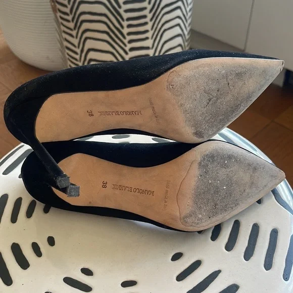Manolo Blahnik Suede heels - Picture 5 of 8
